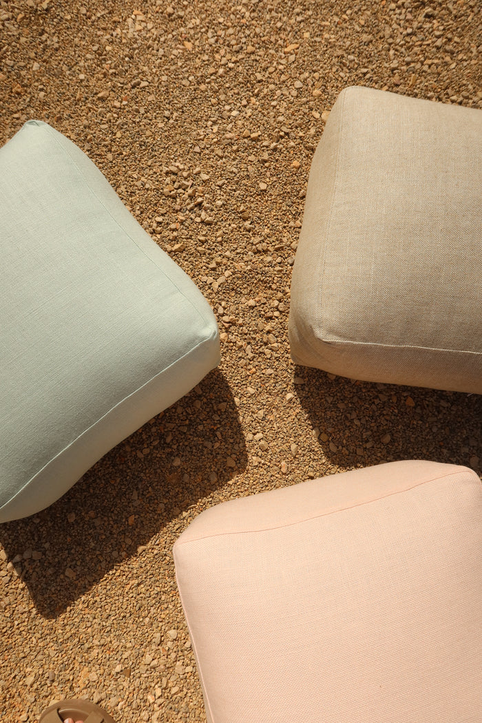 LINEN POUF │ TALA
